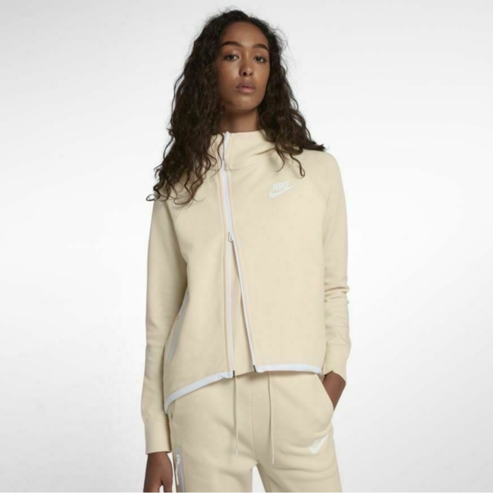 Nike Peach Sportswear Tech Fleece Two Way Zip Cape (Hoodie) and Pants